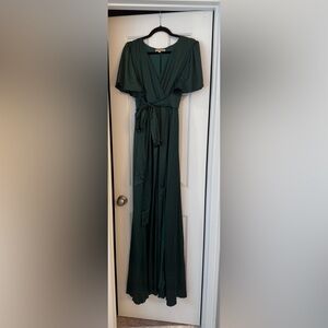 Elegant Emerald Green Maxi Satin Dress - L - EUC